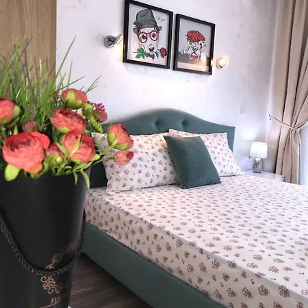 Raya Apartman *